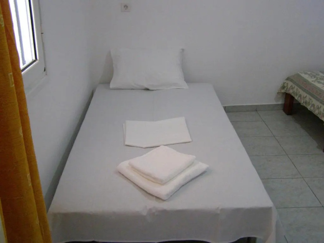 Aerinos House