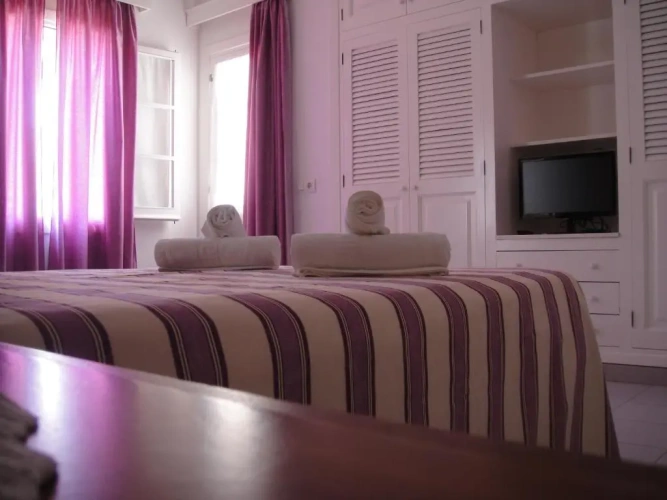 3 Bedrooms Cottage