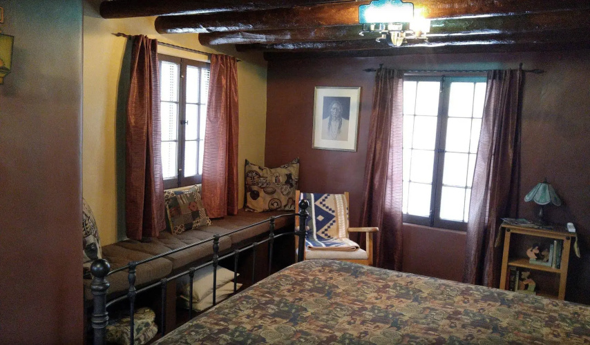 Adobe Inn at Cascade