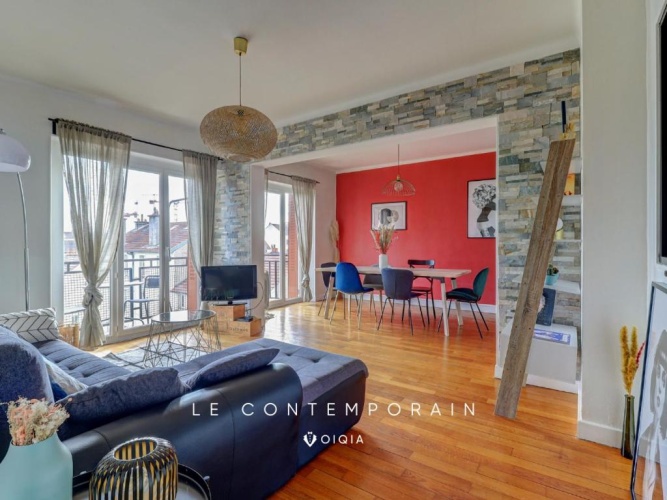 3 Bedrooms Apartment