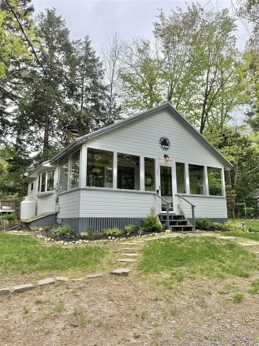 3 Bedrooms Villa