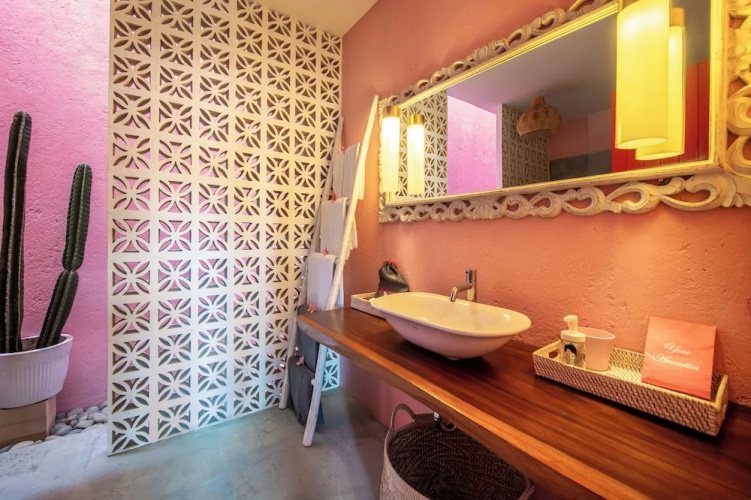 PinkPrivate Balangan - for Cool Adults Only