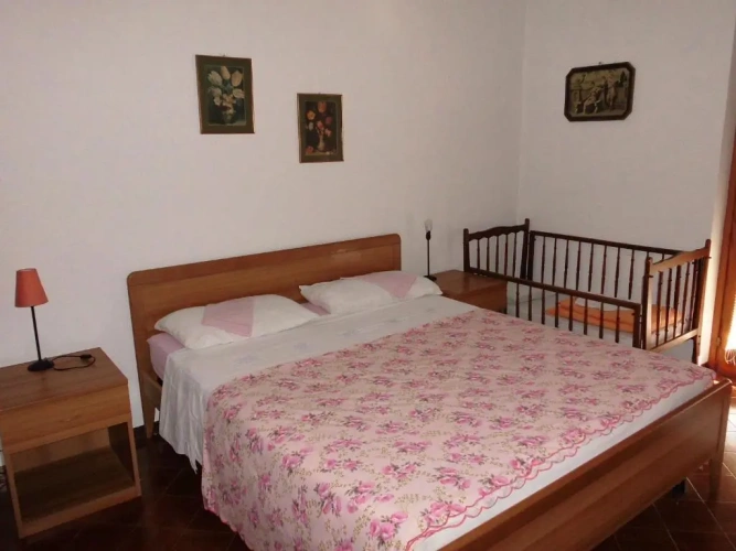Standard Triple room with sea view