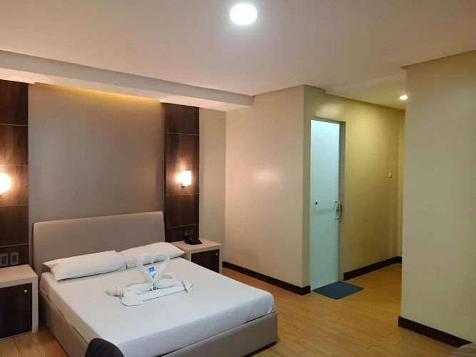 Hotel 99 Quiapo Manila