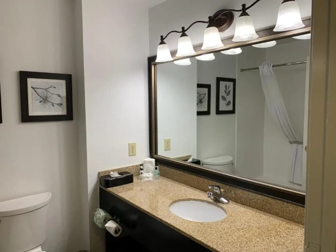 1 Bedroom Double Suite