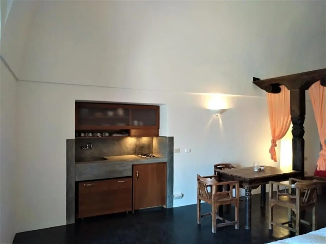 2 Bedrooms Cottage