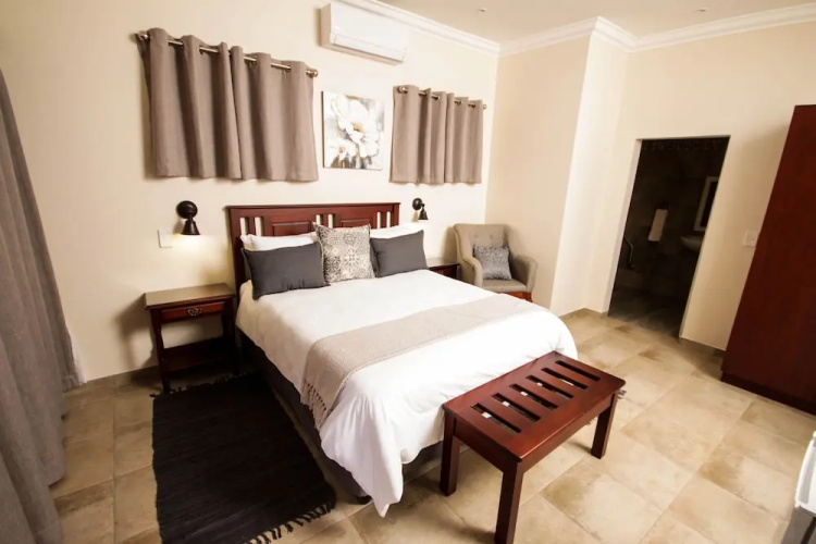 New Haven Guest House