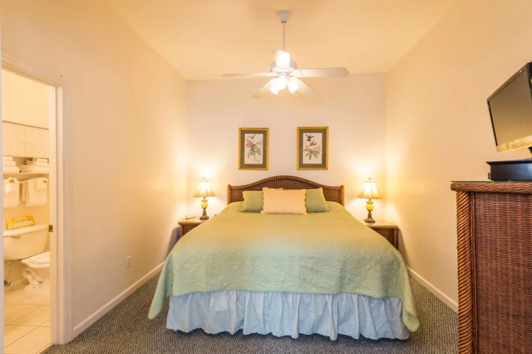 The Cozy Inn