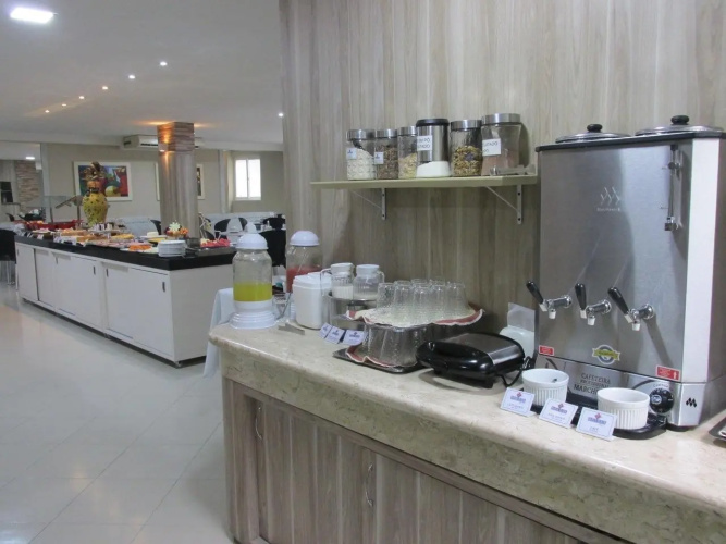 Hotel Maysa
