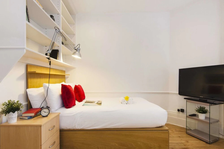 The Collingham Place Residence - AMI