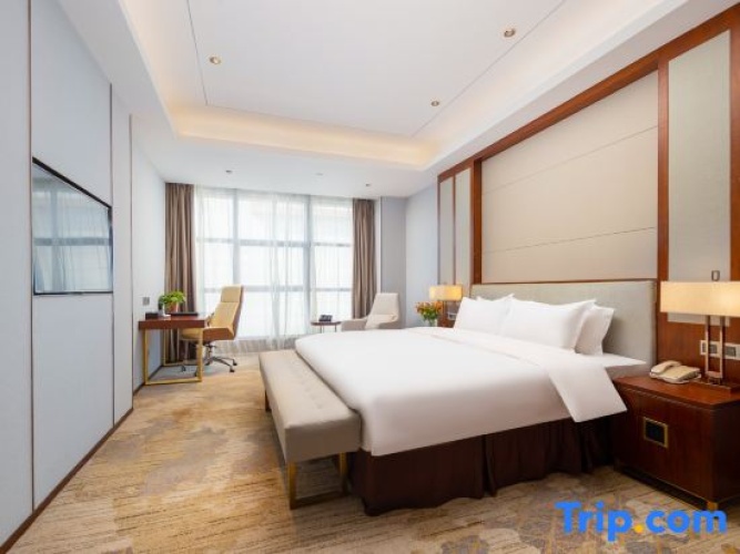 Deluxe Double Suite
