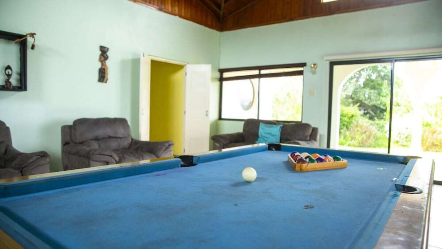 Paradise Beachfront Villas