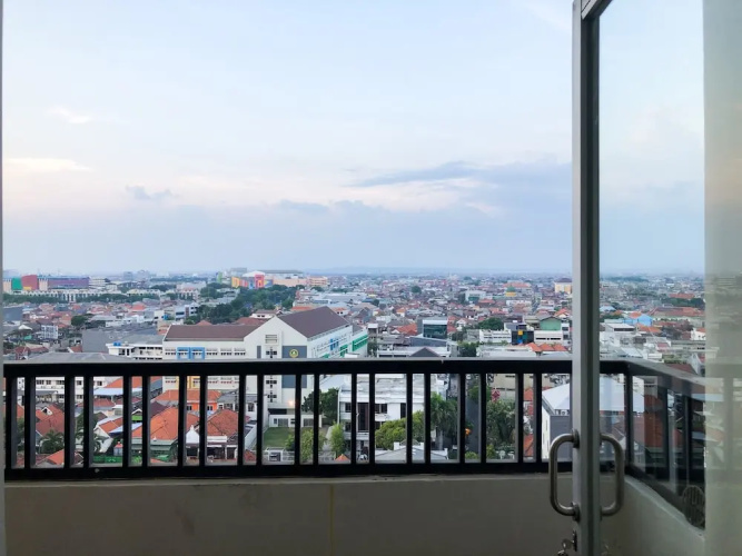 Comfy 1BR Twin Tower Apartment