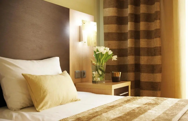 Anessis Hotel
