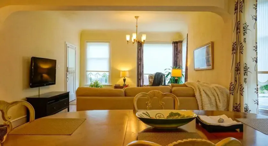 Alameda Island House