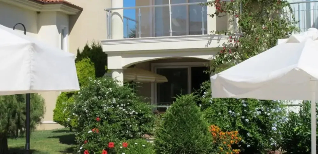 Villa SH15 by JoyLettings