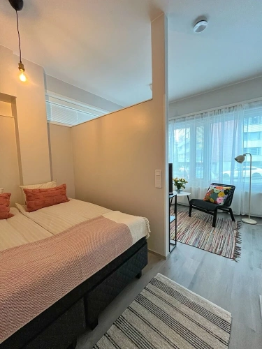 Deluxe Studio