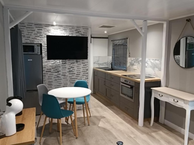 1 Bedroom Double Cottage