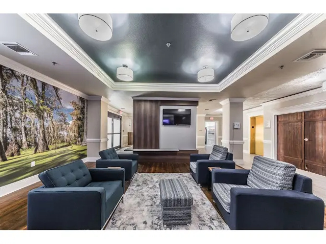 Spark By Hilton Lafayette South