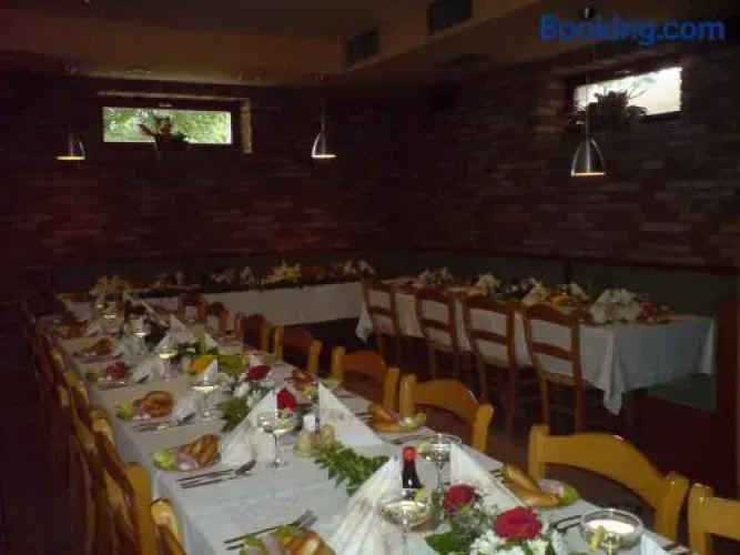Penzion Restaurace Chanos