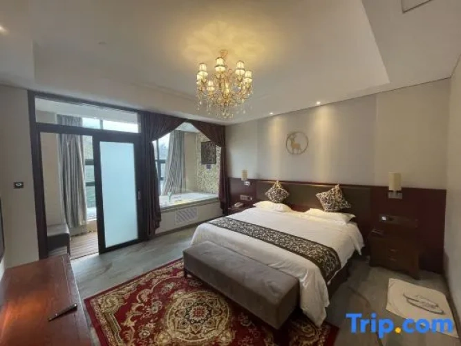 Executive Double Suite