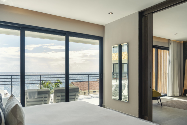 The Fives Oceanfront photo 9
