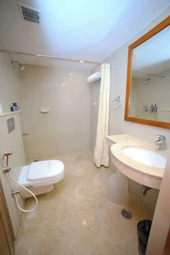 Standard Double room with land view