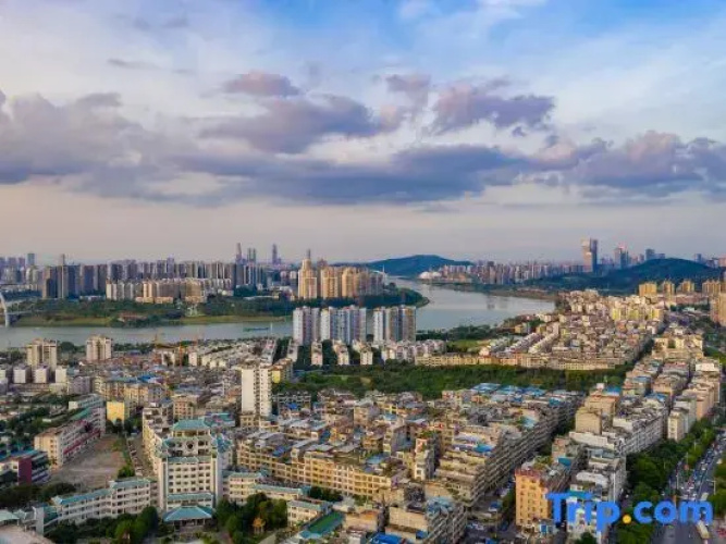 Nanning Qiyueli Hotel