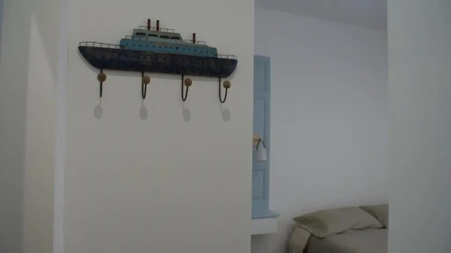 2 Bedrooms Cottage