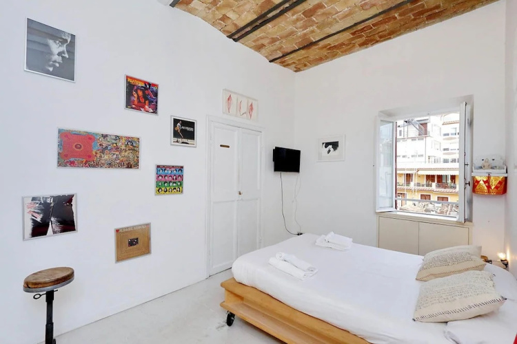 Monti Bright Apartment