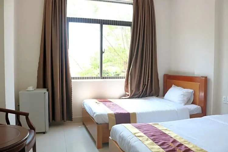 Standard Double room with city view