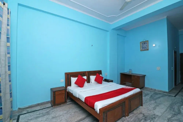 Braj Yatra Dham by OYO Rooms