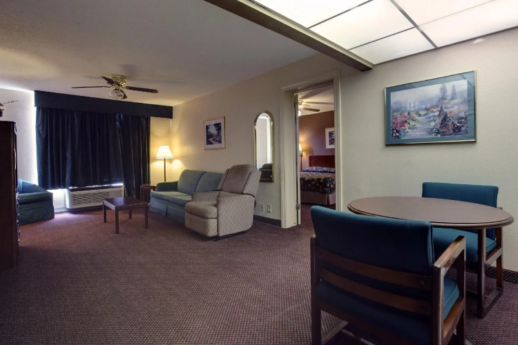 Double Suite