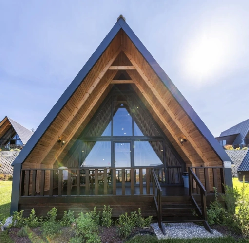 Grand Bungalow