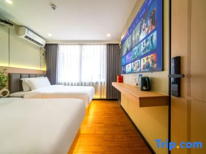 Luxury Twin room