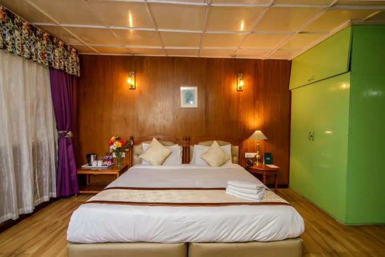 1 Bedroom Deluxe Double room