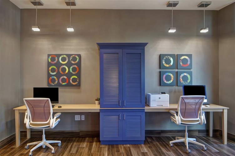 Home2 Suites by Hilton Charlotte Uptown photo 9