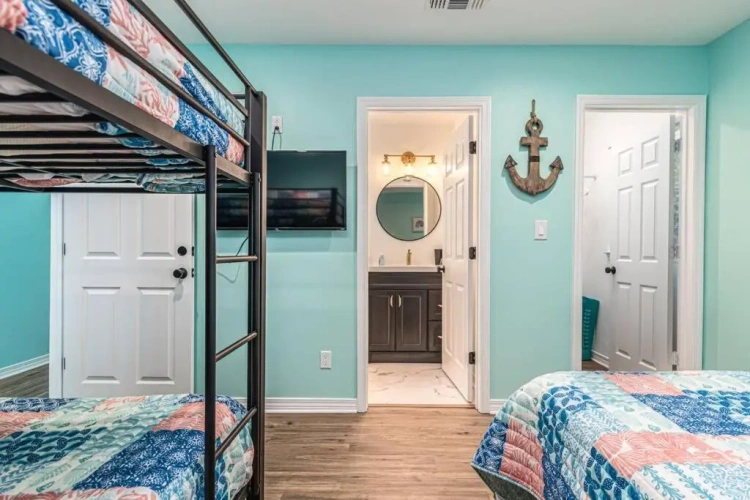 Guest rooms