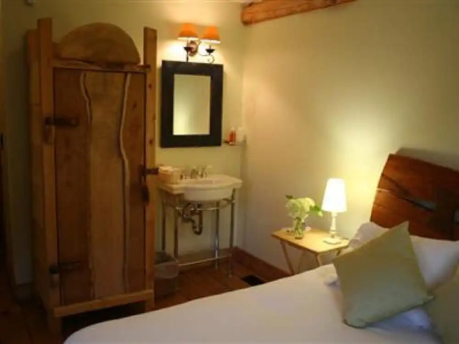 Amee Farm Lodge