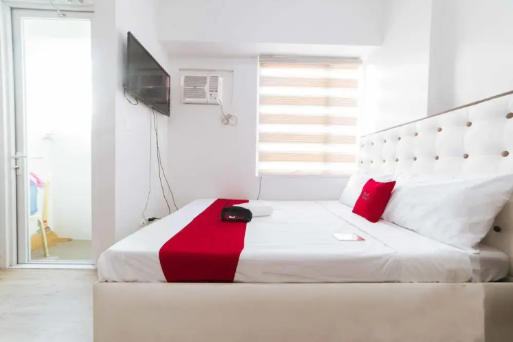 RedDoorz Premium @ Anuva Residences