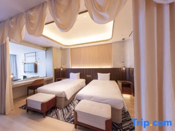 Executive Double Suite