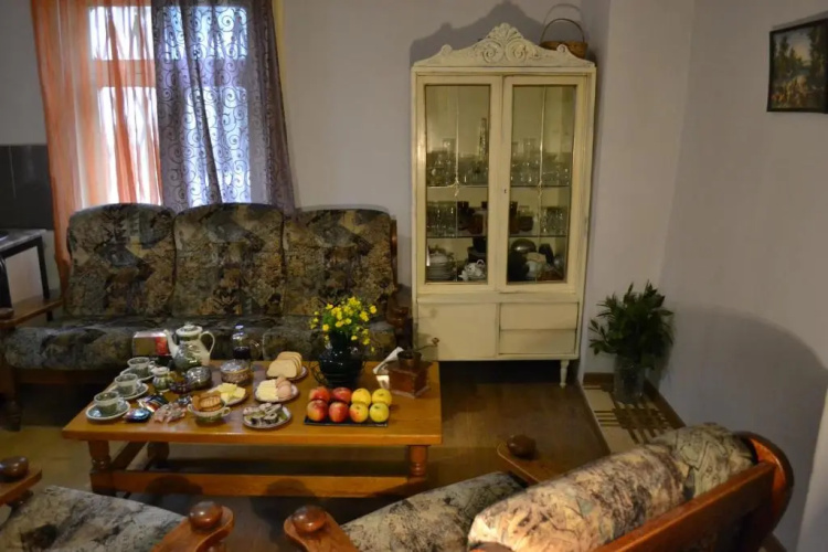 Guest house Amazon