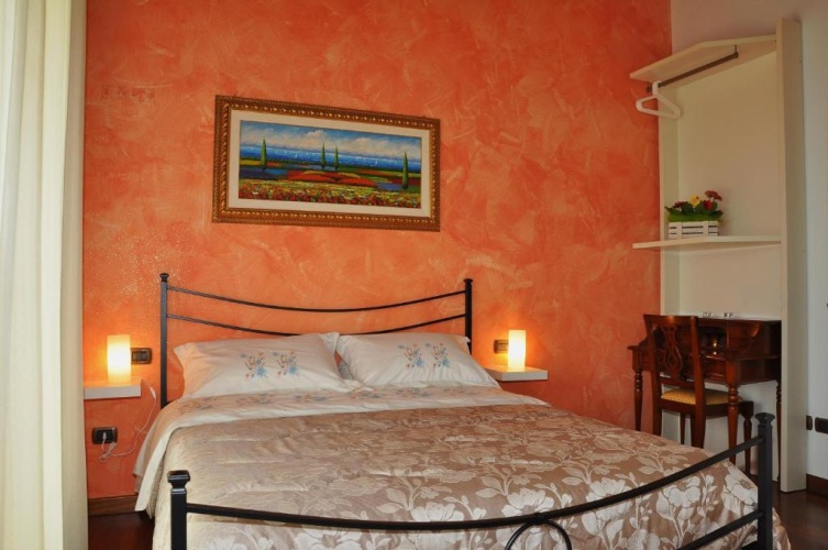 Standard Double room with view