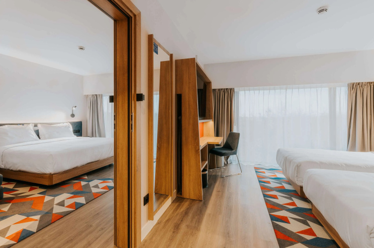 Hampton by Hilton Warsaw Reduta