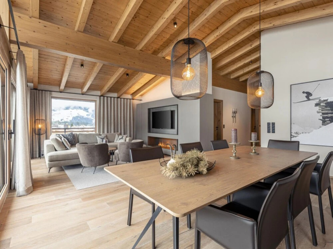 Penthousesuite Kr ndl mit Kamin Westendorf