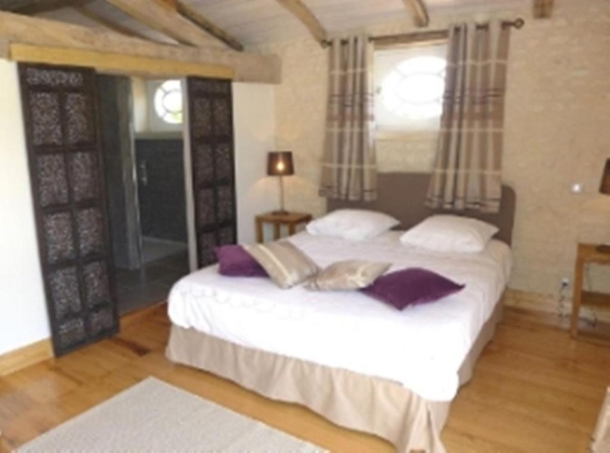 3 Bedrooms Cottage