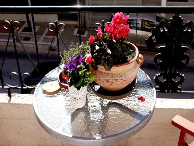 Sweet stone apartment in Imittos