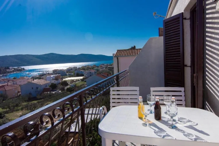 1 Bedroom Apartment with balcony and with view