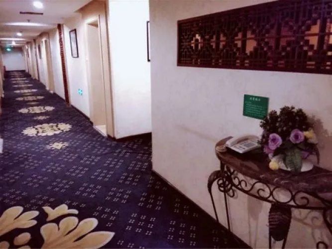Phoenix Hotel