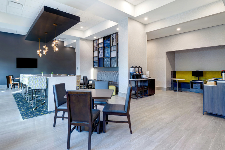 Hampton Inn & Suites by Hilton Burlington Toronto photo 24